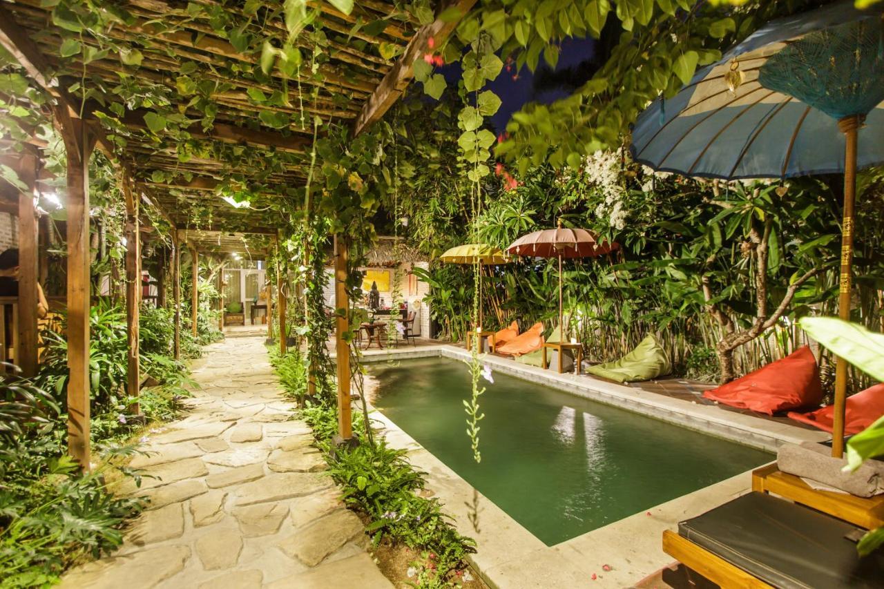 Bening Hut And Spa Seminyak Dış mekan fotoğraf