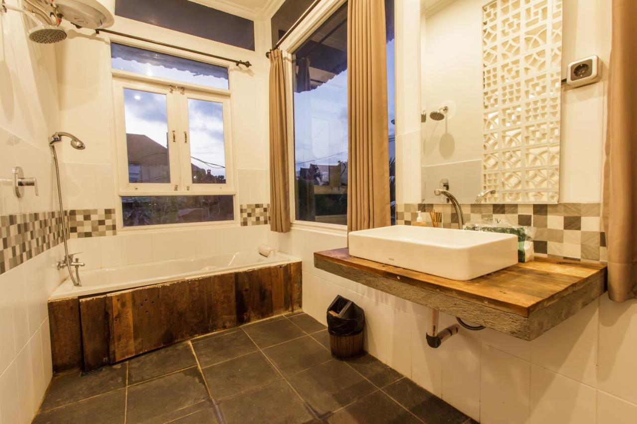 Bening Hut And Spa Seminyak Dış mekan fotoğraf
